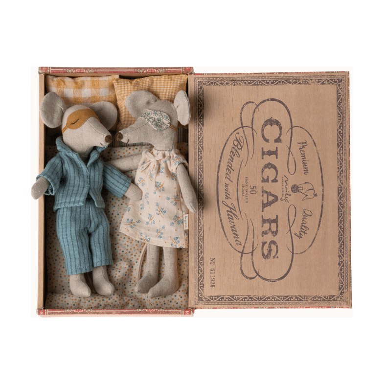 Maileg Mum & Dad In Cigar Box-2023 Dolls Maileg