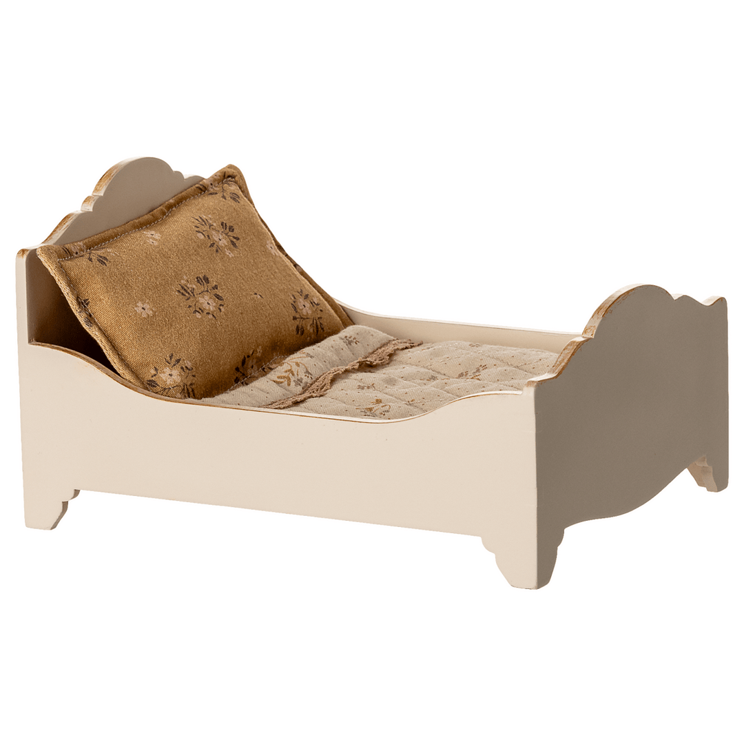 Maileg Bed, Mouse - Off white Dollhouses and Access. Maileg