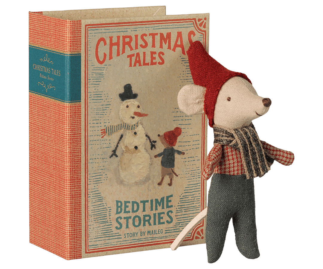 Maileg Christmas mouse, Baby in book