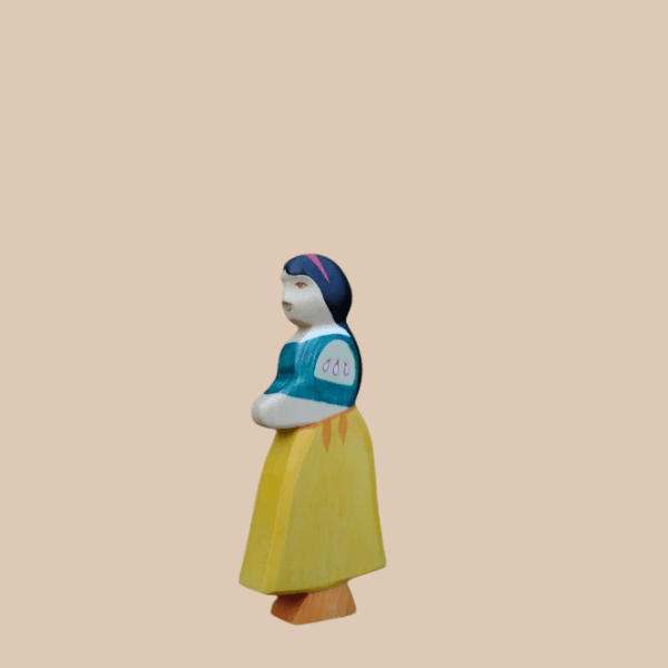 HolzWald Snow White Wooden Toys HolzWald