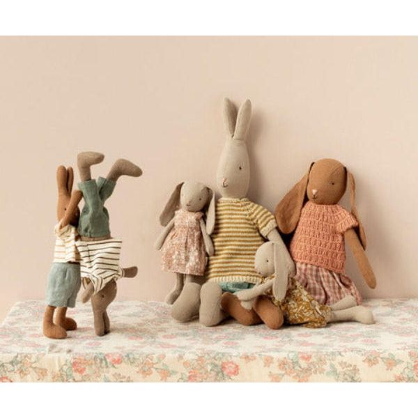 Maileg Bunny, Size 3 - Chocolate Brown- Knitted shirt and skirt Rabbits & Bunnies Maileg