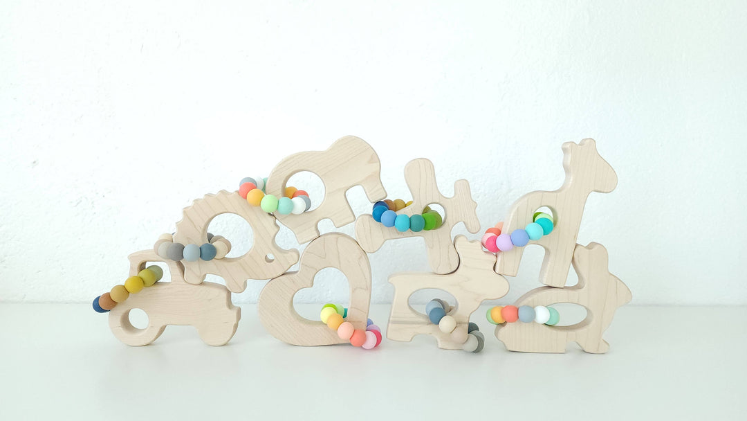 Bannor Toys Tractor Grasping Wooden Toy with Teething Beads