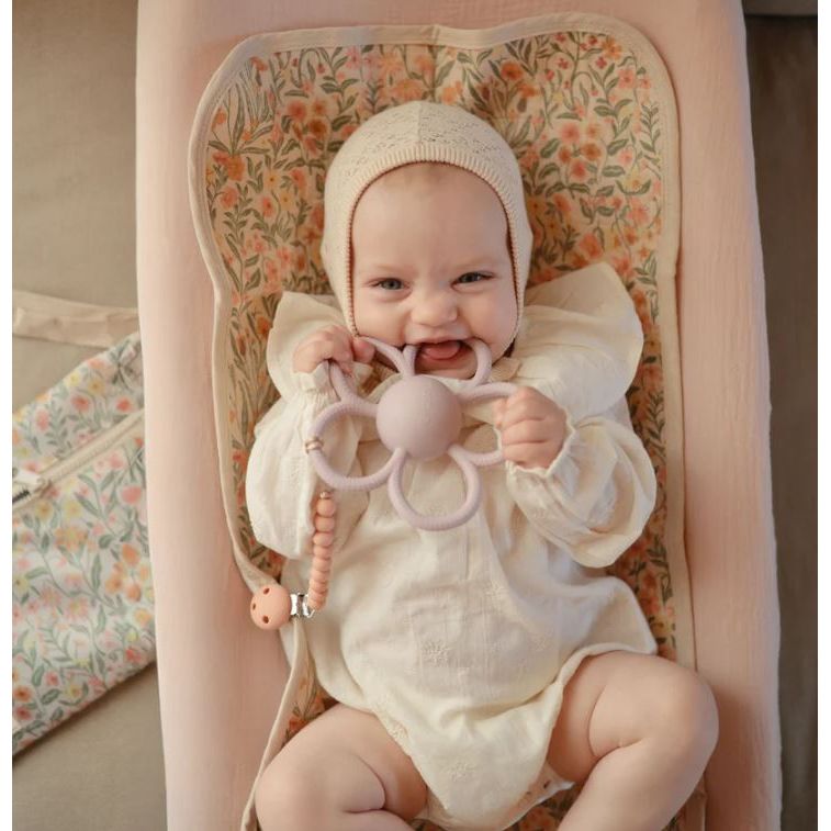 Mushie Daisy Rattle Teether- Soft Lilac Pacifiers and Teething Mushie