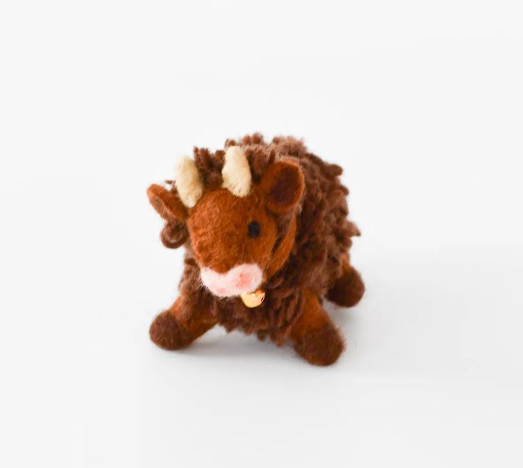 Tara Treasures Felt Highland Cow Toy - Dark Brown