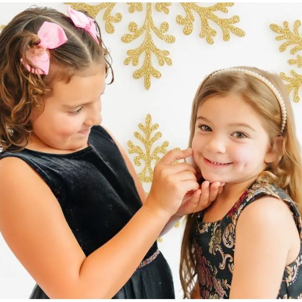 Klee Naturals-  Glitz Out Loud - Holiday Festive Makeup Kit