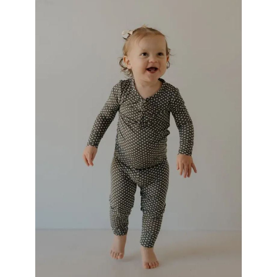 Forever French Bamboo Two Piece Pajamas - Green Flowers Toddler Clothing Forever French Baby