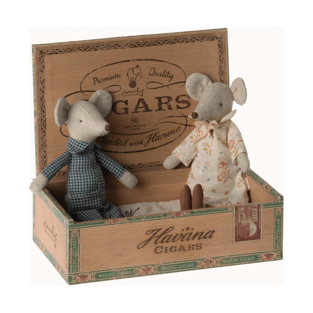Maileg Grandma and Grandpa Mice in Cigarbox Mice Maileg   