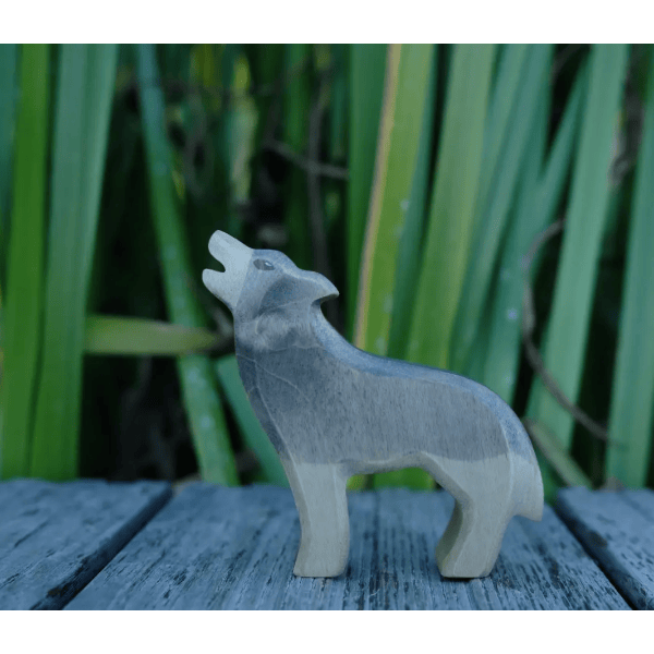 HolzWald Wolf Howling Wooden Toys HolzWald