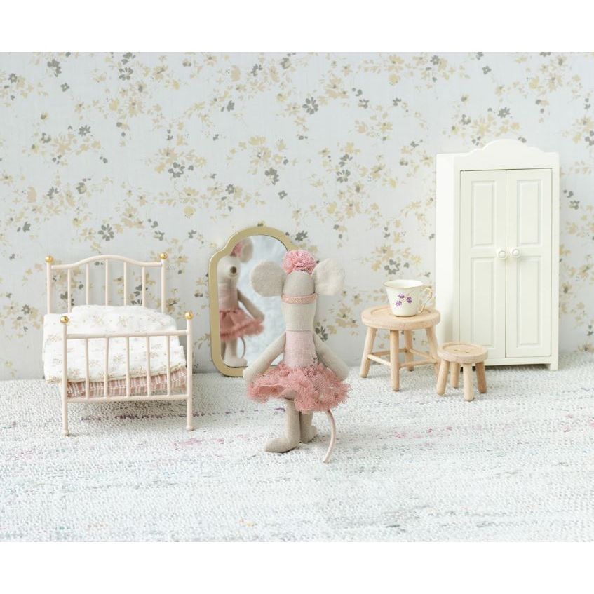 Maileg Vintage Mouse Bed- Rose Dollhouses and Access. Maileg