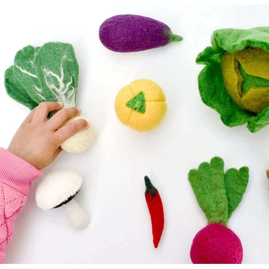 Tara Treasures Felt Food Groups Play Food - Vegetables