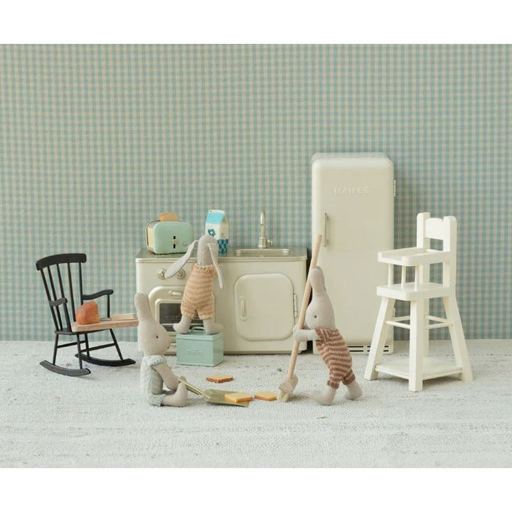 Maileg Miniature Vintage Kitchen Miniature Dollhouse Furniture Maileg