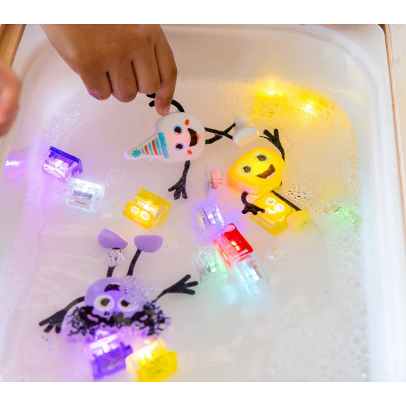 Glo Pals Characters - Party Pal - NEW! Bath Time Glo Pals   