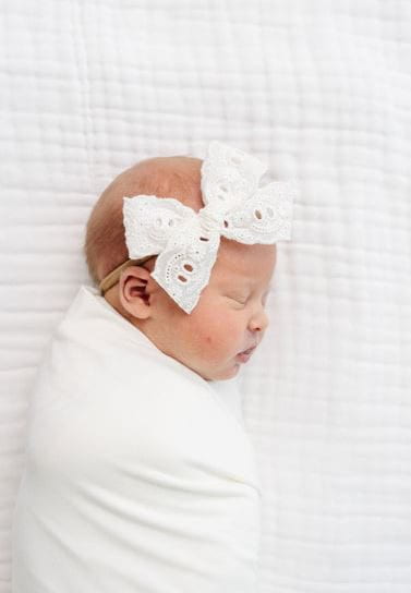 Lou Lou &amp; Company Lace Bow - White Daisy Eyelet Headband