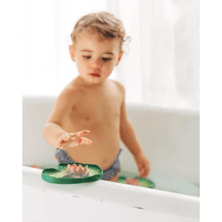 Oli & Carol Water Lily Pacifiers and Teething Oli & Carol   